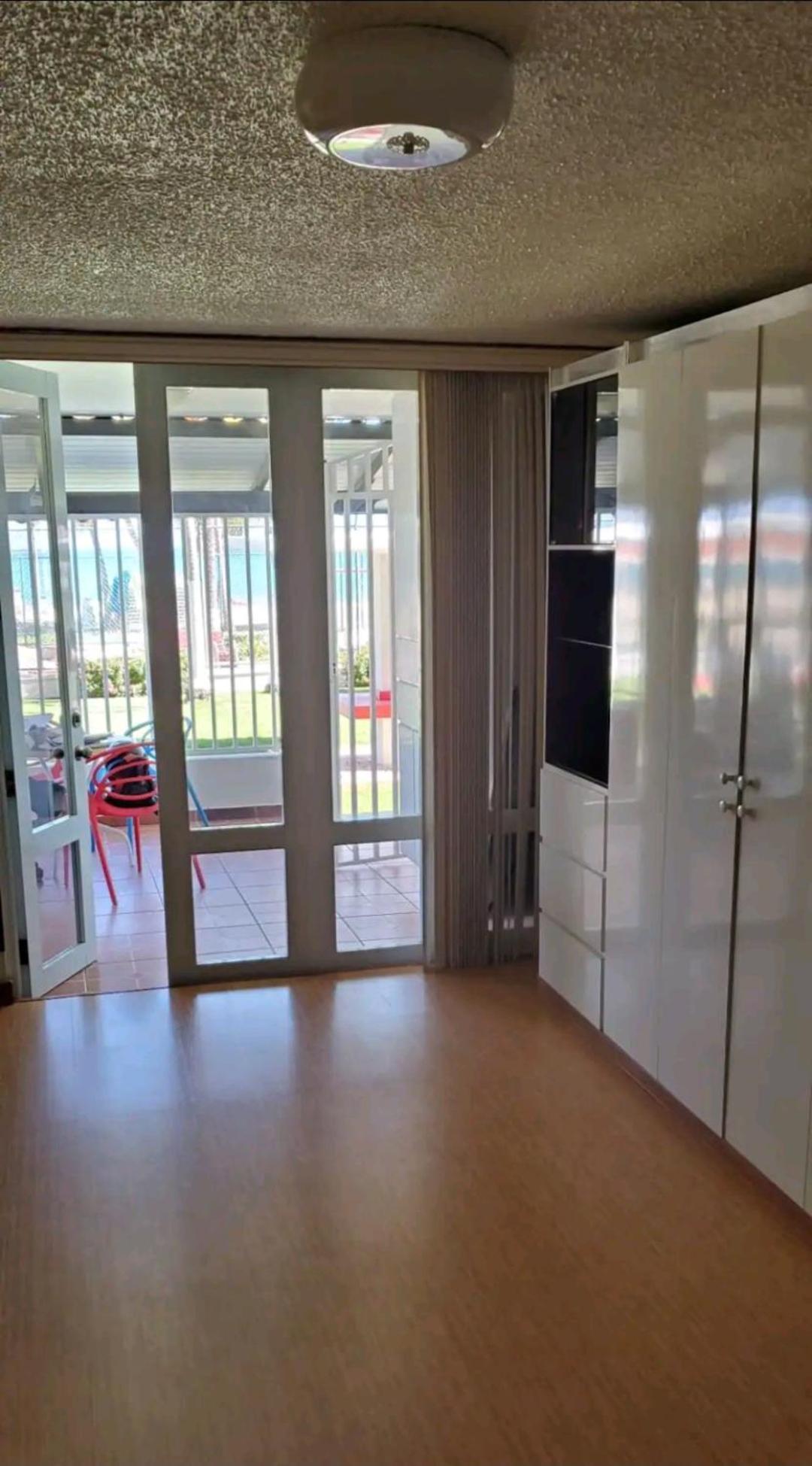 Marbella Apartments サンジョアン エクステリア 写真