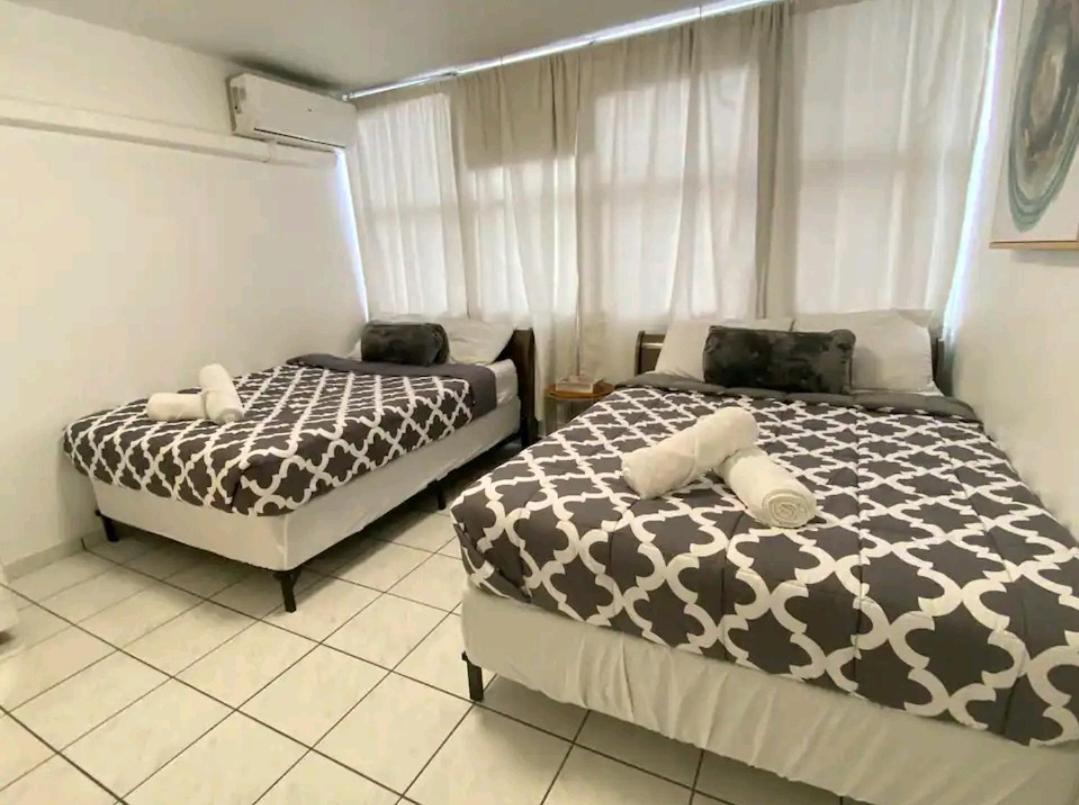 Marbella Apartments サンジョアン エクステリア 写真