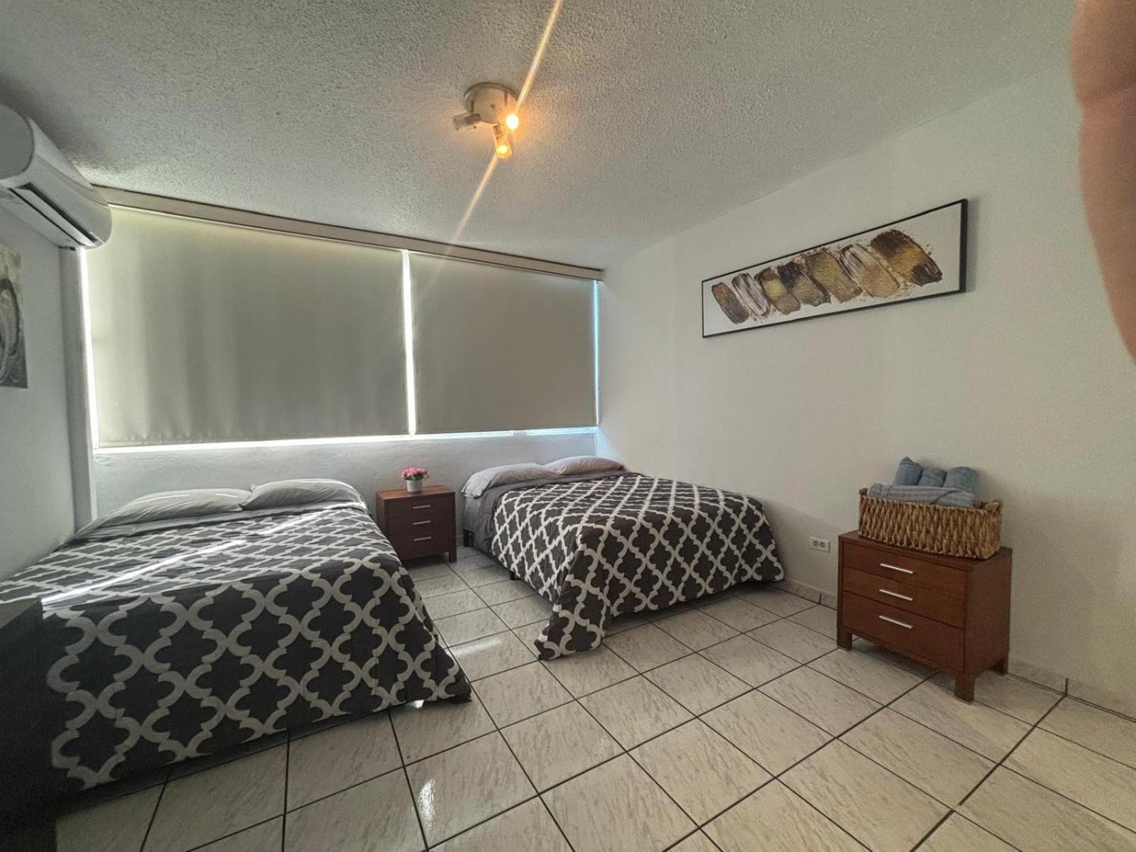 Marbella Apartments サンジョアン エクステリア 写真